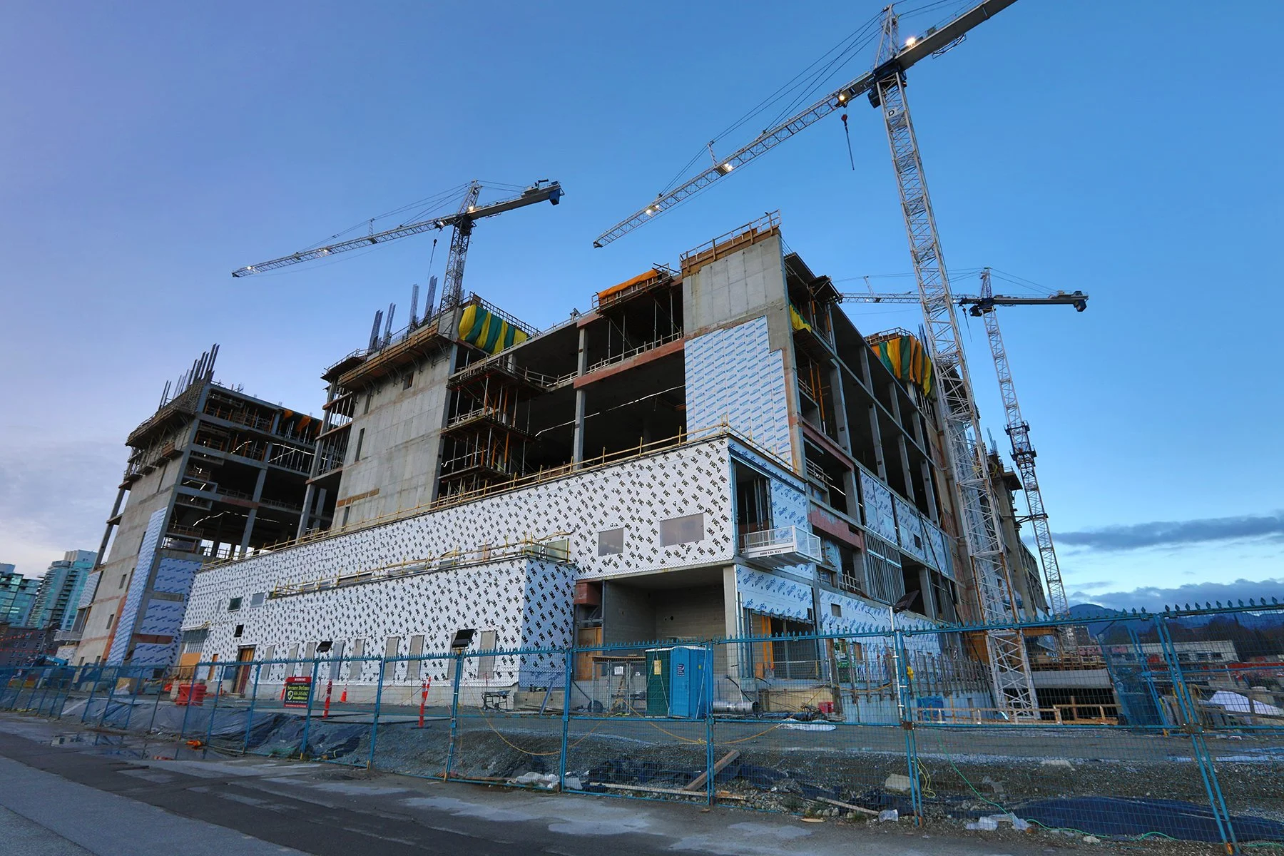 New St.Pauls Hospital Const_Dec 26_2023_HDR_5E2924_4x6.jpg