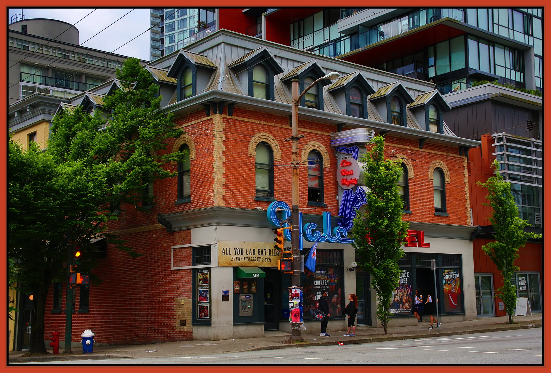 Yale Hotel on GrMall_May 19_2018_HDR_A3531_peB&s_4x6s.jpg