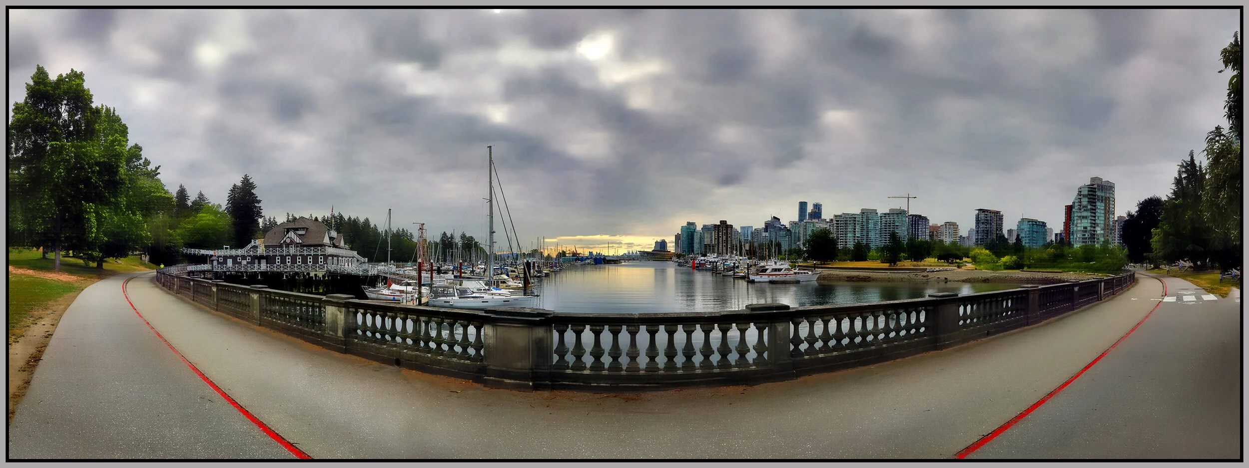 Coal Harbour LkgE_Jul 8_2021_HDR_Pan_5A2246_peHdr2013_1_4x11s.jpg