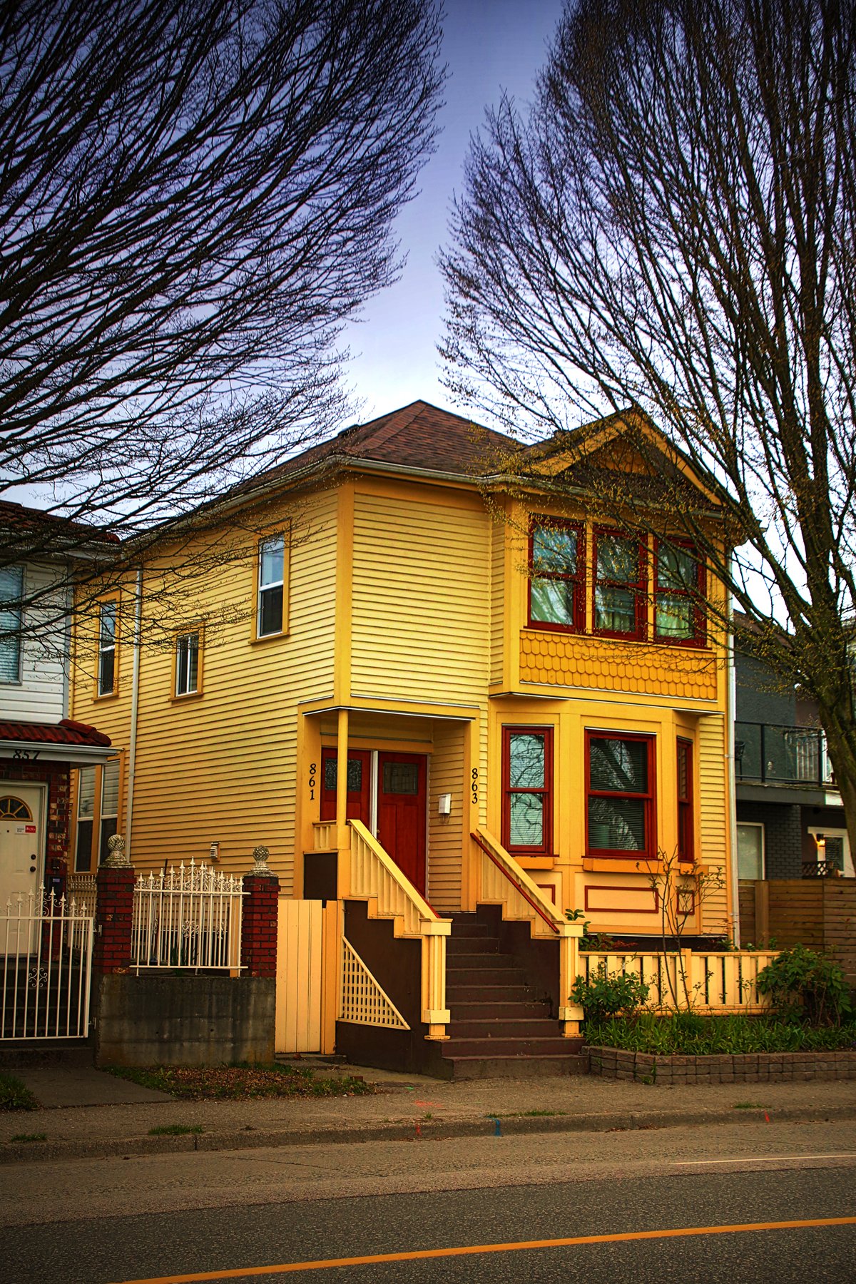 861 Prior St_Apr 4_2017_HDR_L3036_peSunstLevCorr_4x6.jpg