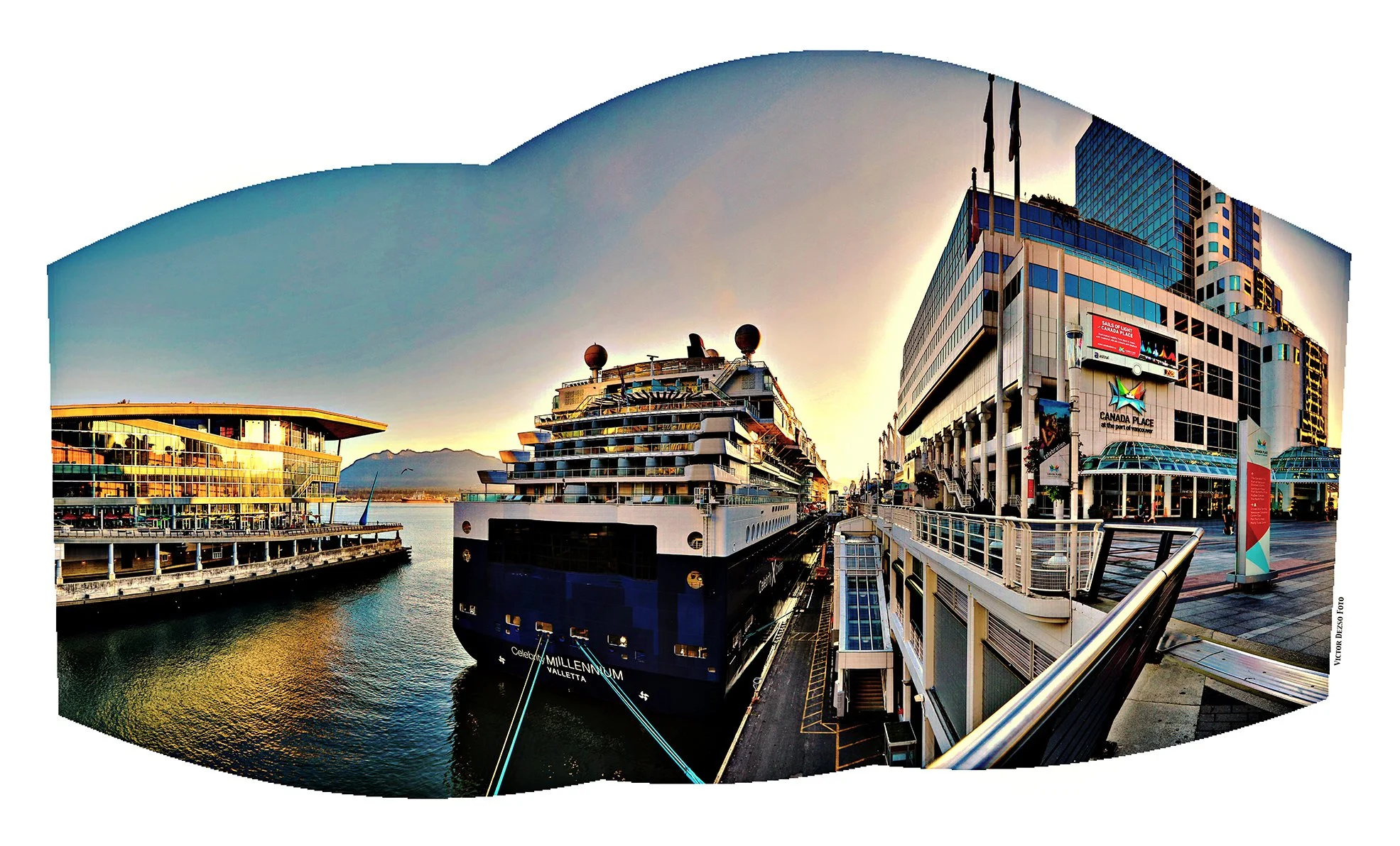 Canada Place Ship_Sep 6_2019_HDR_Pan_F2520_peGggg_4x7s.jpg