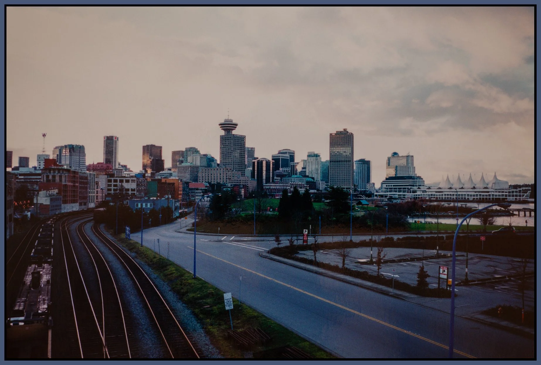 Main St Ramp LkgW_2000_9170_4x6s.jpg