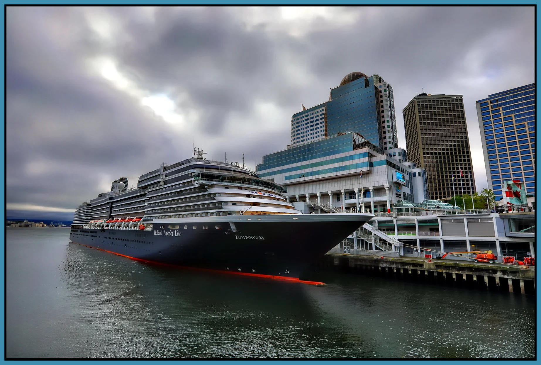 Coal Harbour Zuiderdam_Jun 22_2022_HDR_5B7635_peHdr2013_1_4x6s.jpg