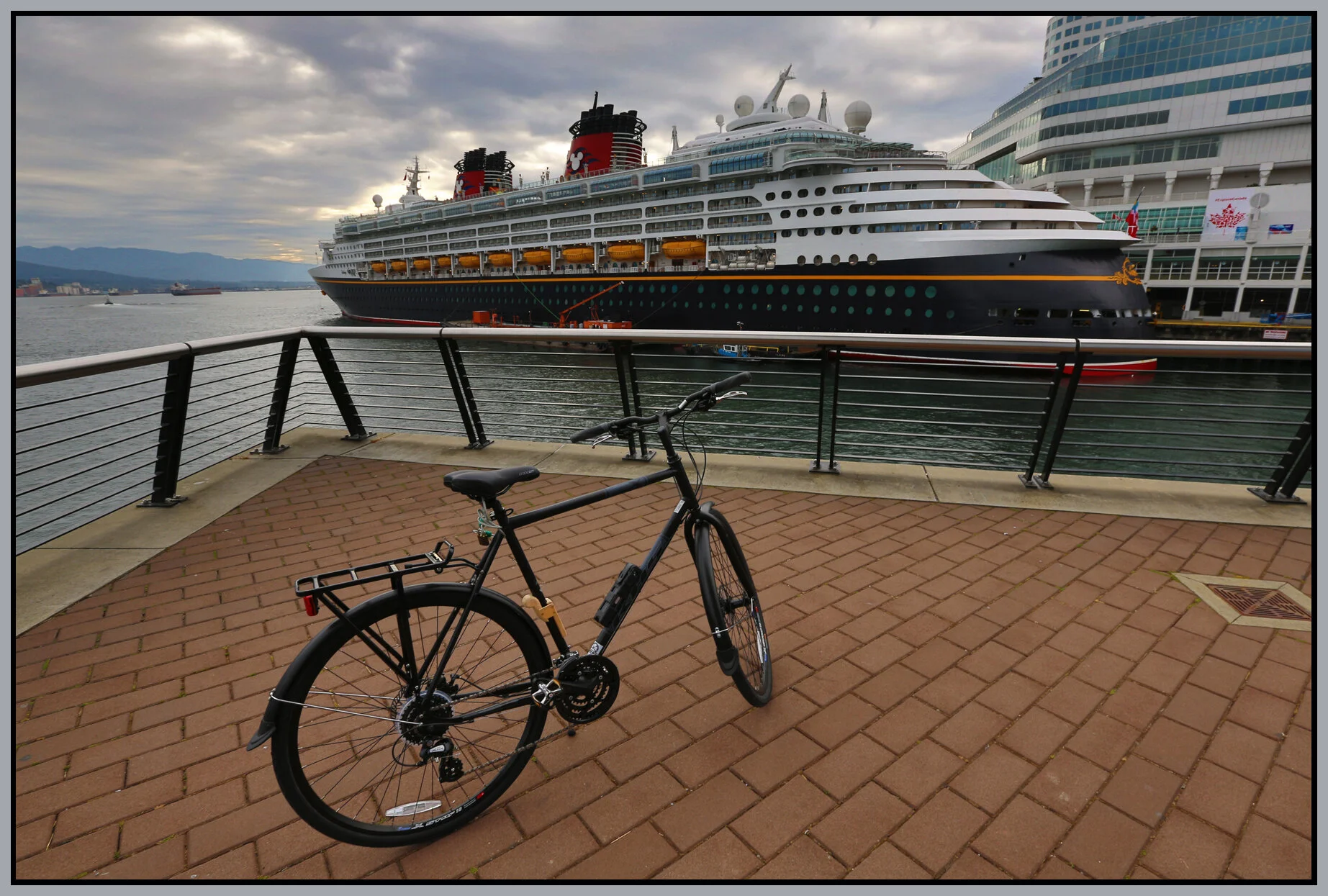 KHS Bike_Aug 18_2013_HDR_B5680_4x6s.jpg
