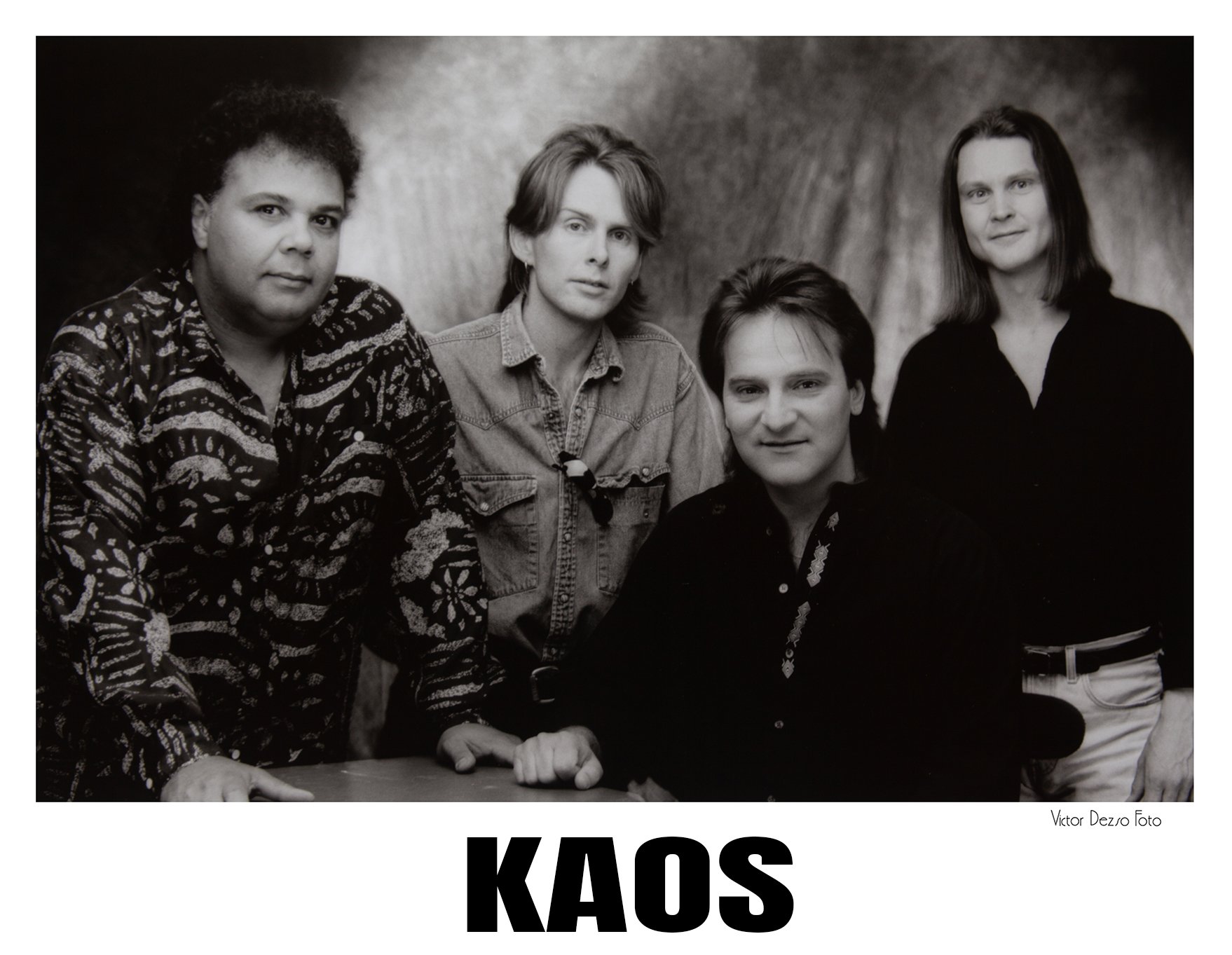 Kaos_1990's Band_7882_4x6s.jpg