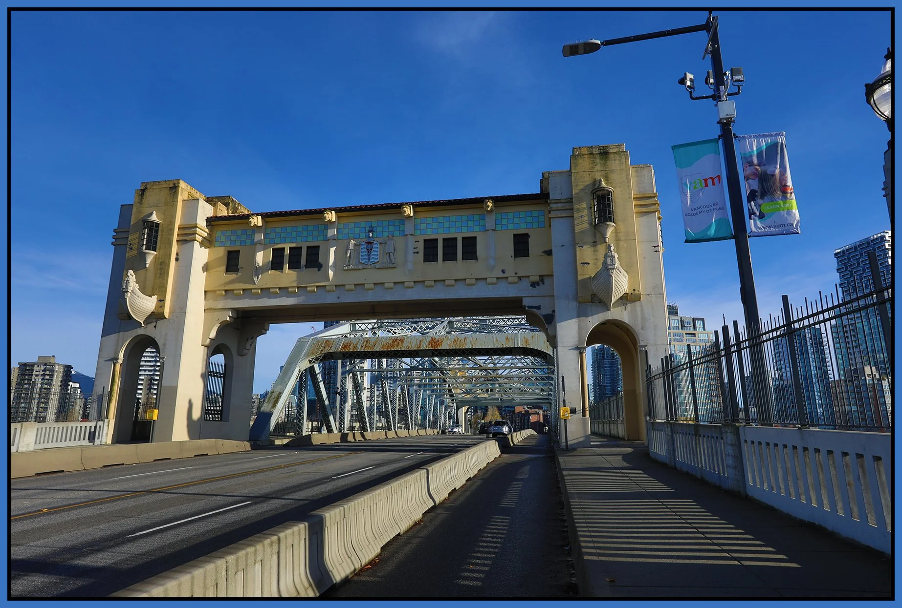 Burrard Bridge LkgN_Dec 1_2024_HDR_5E6108_4x6s.jpg