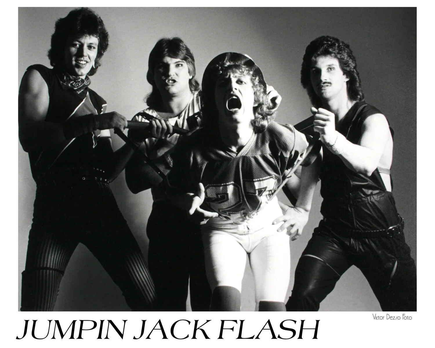 Jumpin Jack Flash_4201_s.jpg
