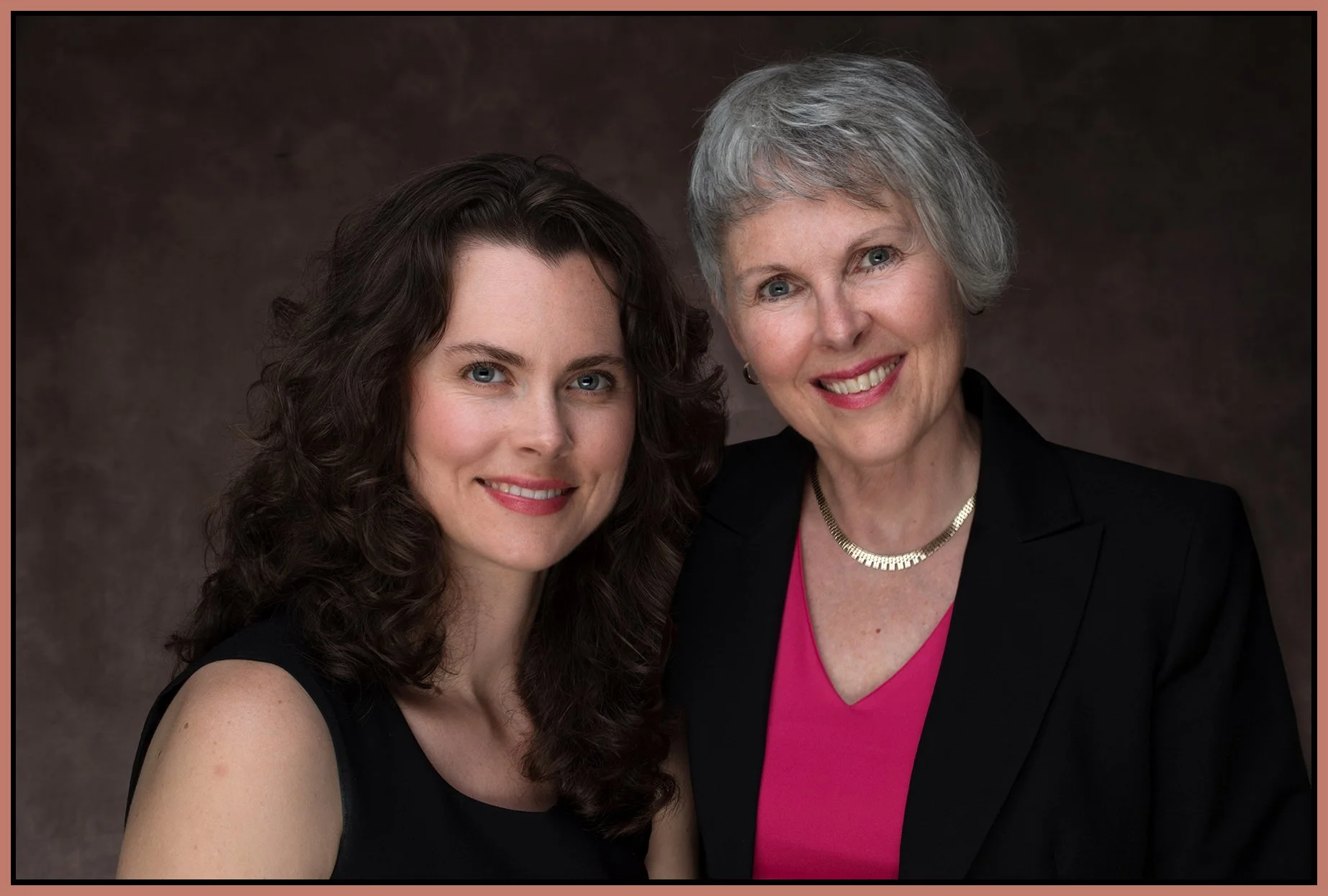 Danielle&Connie_jul 3_2018_C0063_2_pp&1_4x6s.jpg