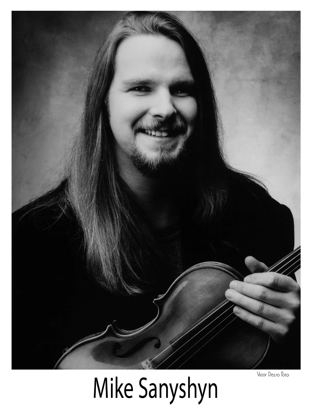 Mike Sanyshyn_1727_4x5.jpg