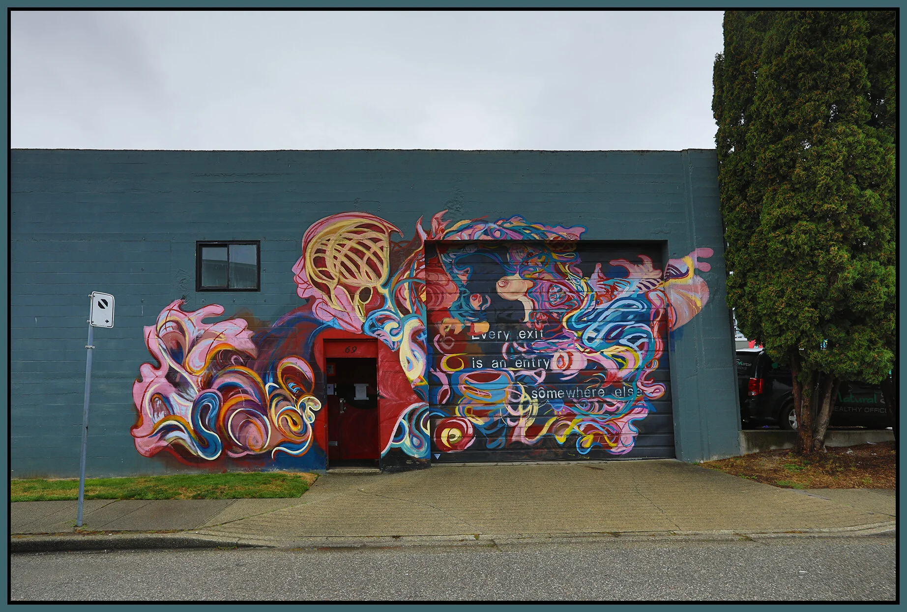 69 W 3rd Ave Mural_Sep 12_2021_HDR_5A2407_4x6s.jpg