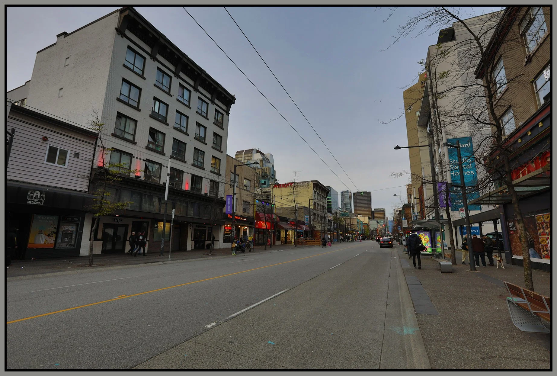 1161 Granville St.LkgN_Apr 17_2026_HDR_4L2088_4x6s.jpg