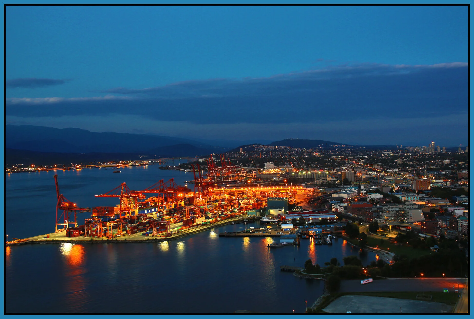 Vancouver from 200 Granville_Jul 23_2016_HDR_L6781_4x6s.jpg