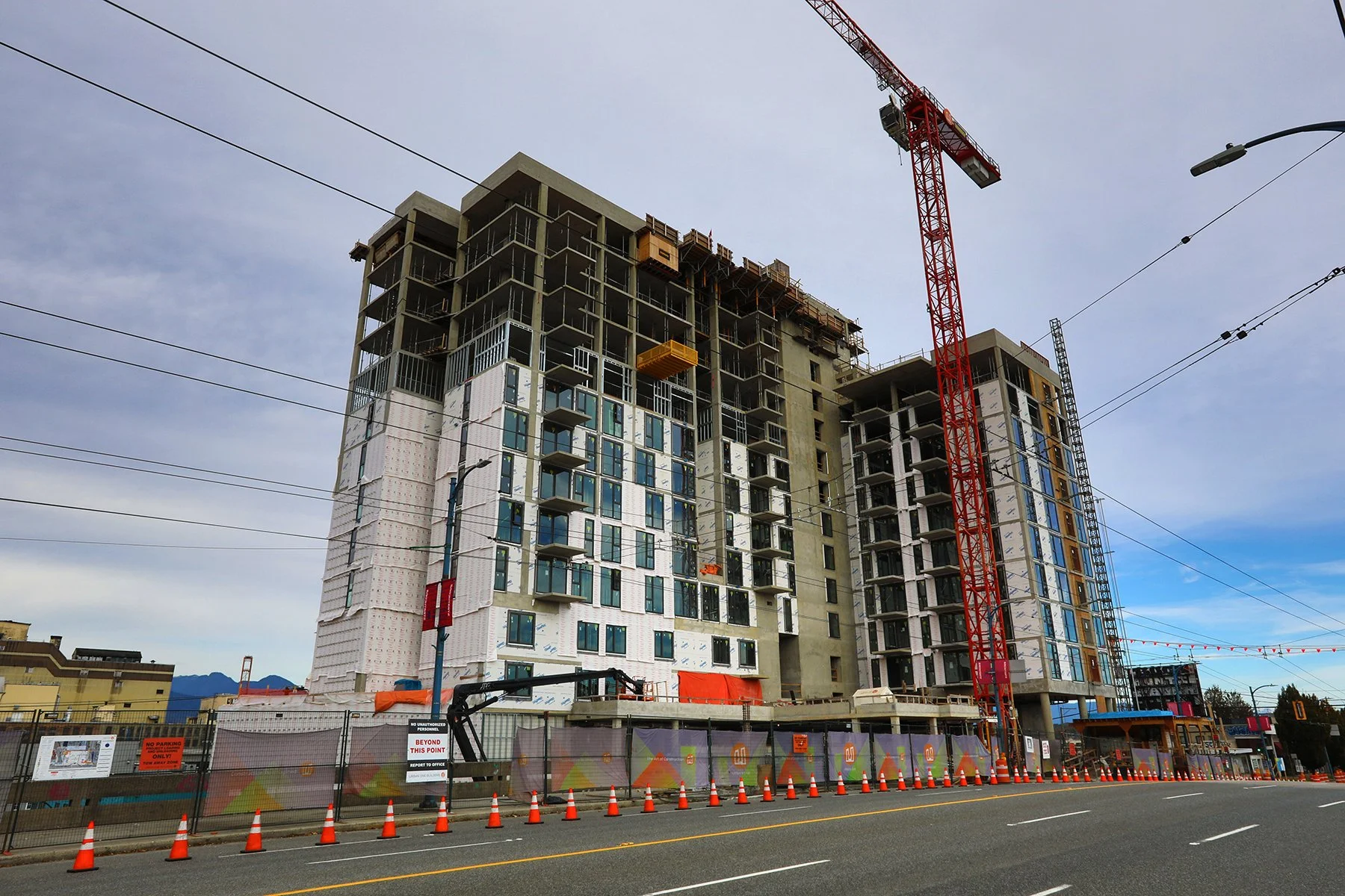 330 Raymur Ave Const_Oct 13_2024_HDR_5E2968_4x6.jpg