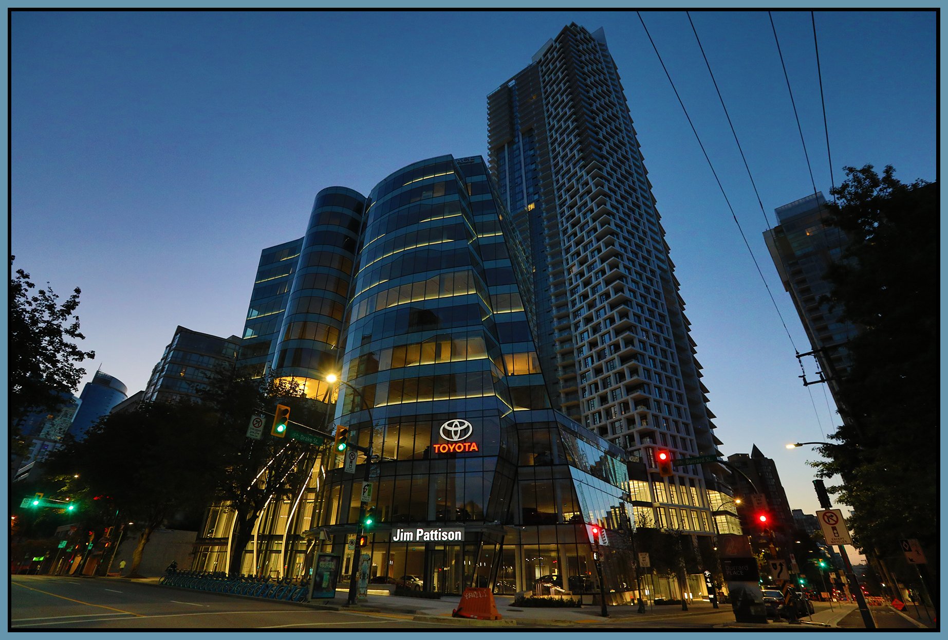 1280 Burrard St_Sep 8_2022_HDR_5B7891_4x6s.jpg