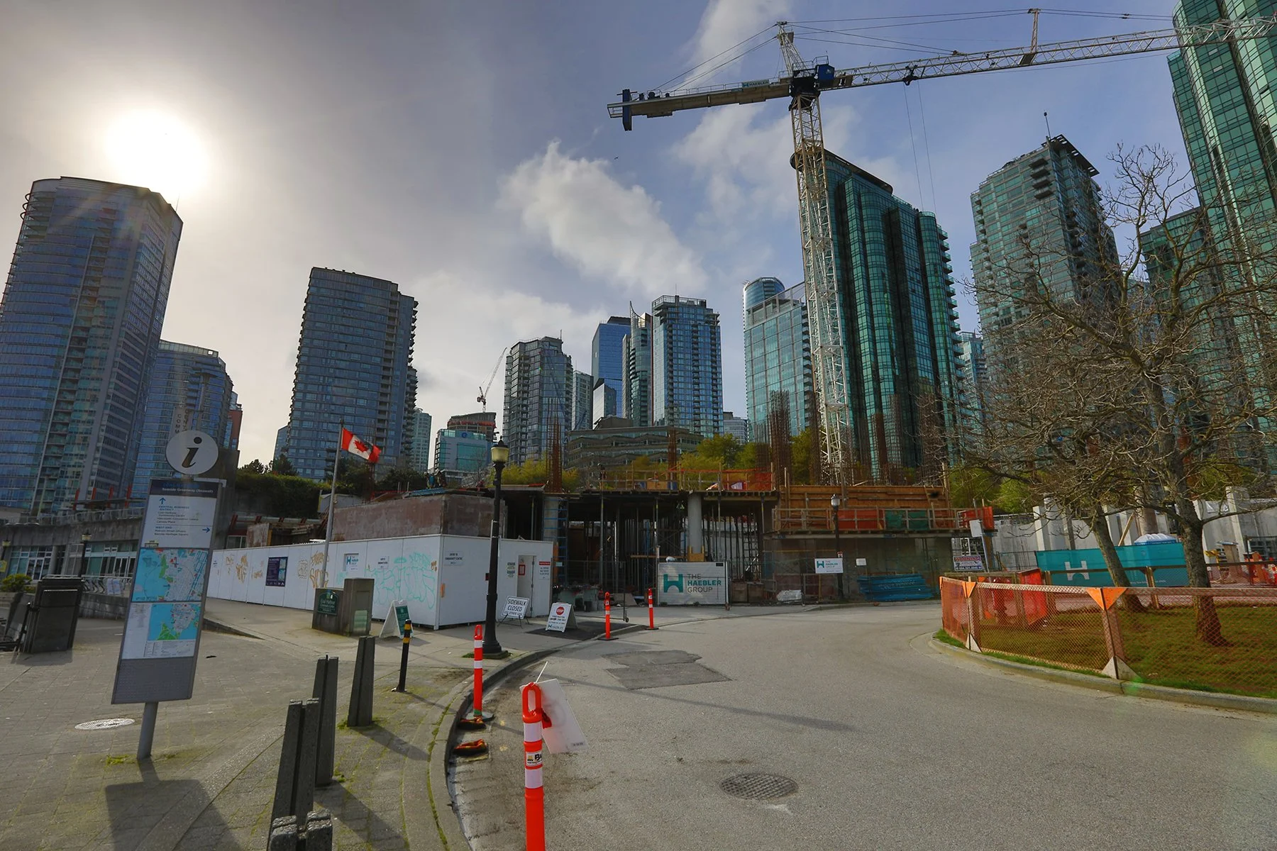 Coal Harbour Const_Apr 25_2023_HDR_5D7670_4x6.jpg