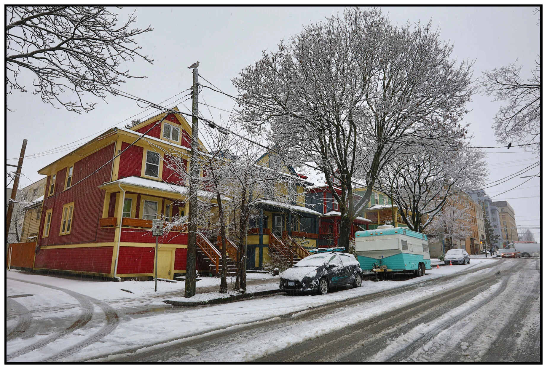 260 Jackson St in Snow_Dec 19_2017_HDR_B7477_4x6s.jpg