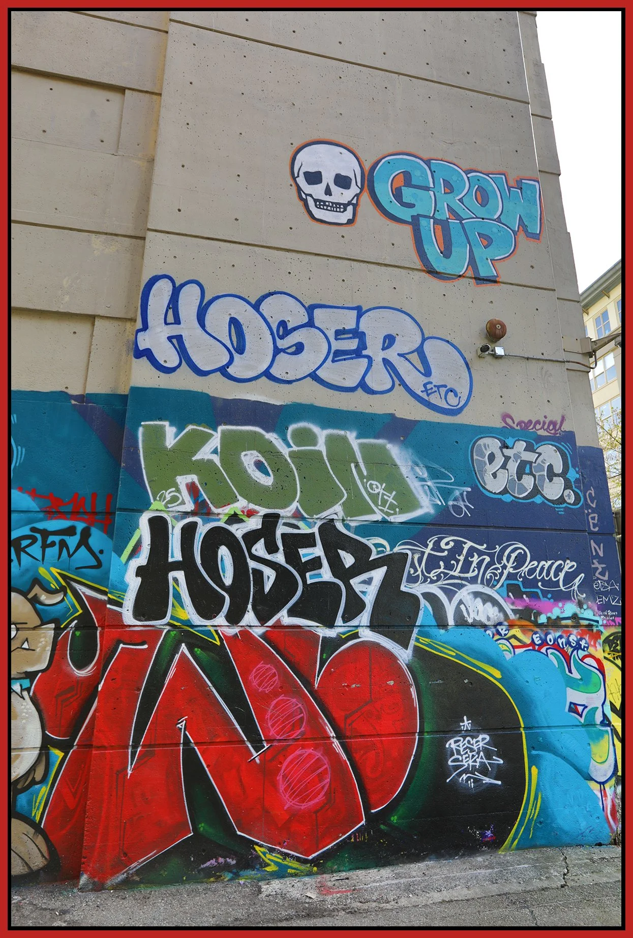 Gastown Alley Graffiti_Apr 19_2026_HDR_4L2448_4x6s.jpg