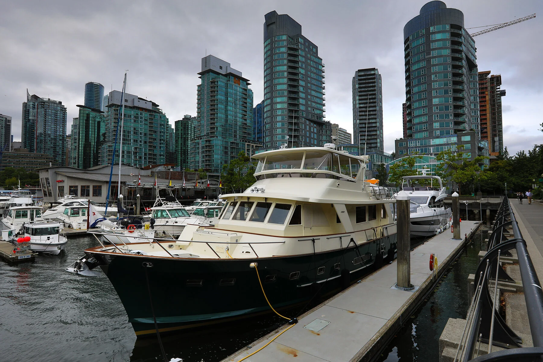 Coal Harbour W Boats_Jun 22_2019_HDR_E3080_4x6.jpg
