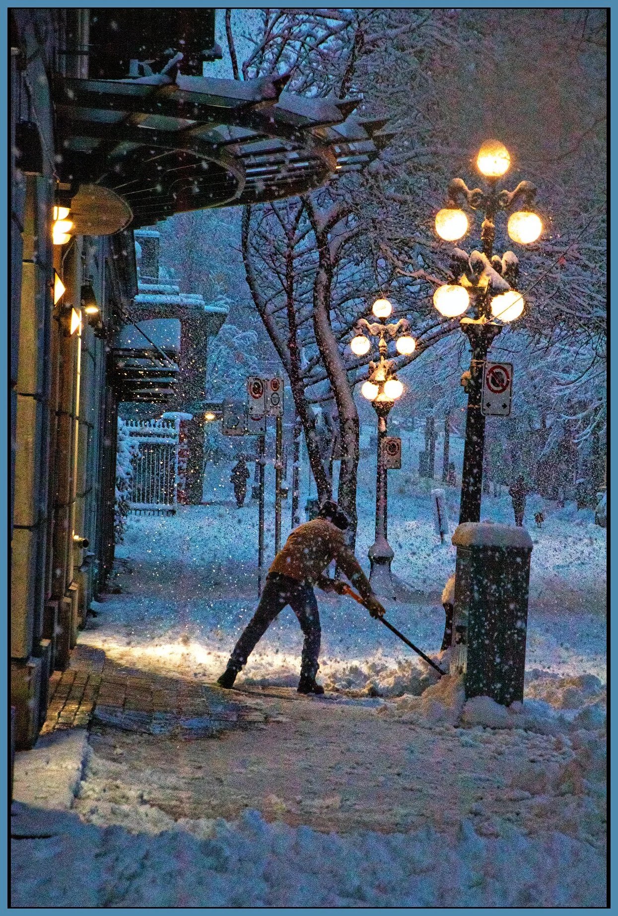 Gastown in Snow_Jan 17_2024_CR2_5E3758_peHdr2013_1_4x6s.jpg