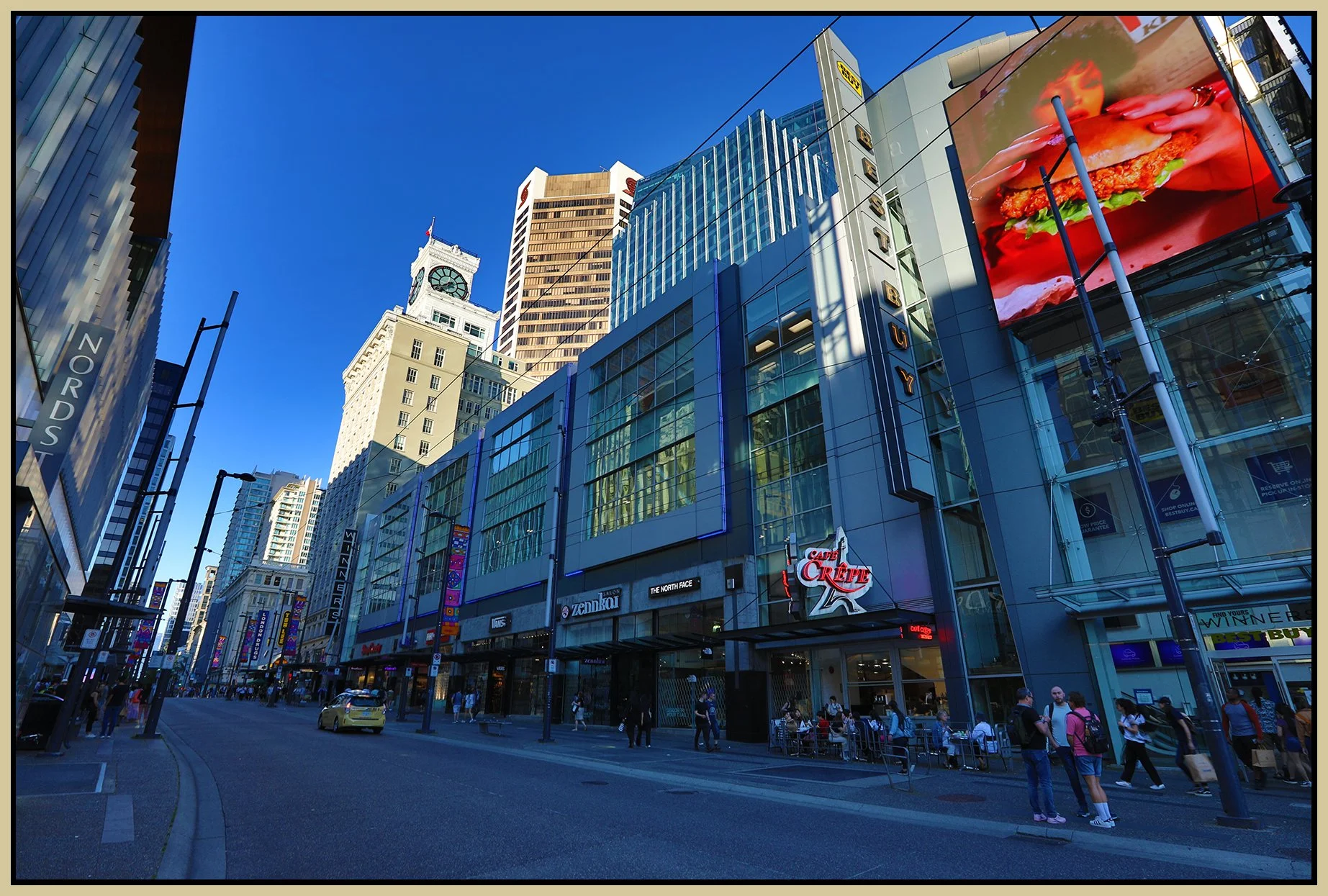 788 Granville St LkgN_Jul 19_2022_HDR_5B2033_4x6s.jpg