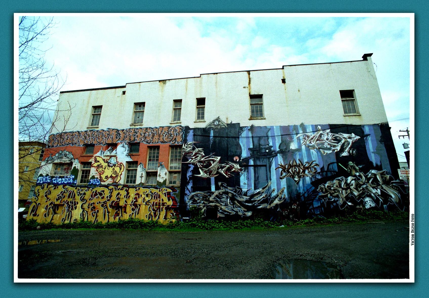 Graffitti 6thAve_1_4x6s.jpg