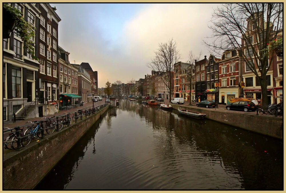 Amsterdam_Nov+8_2011_1633v_4x6s.jpg
