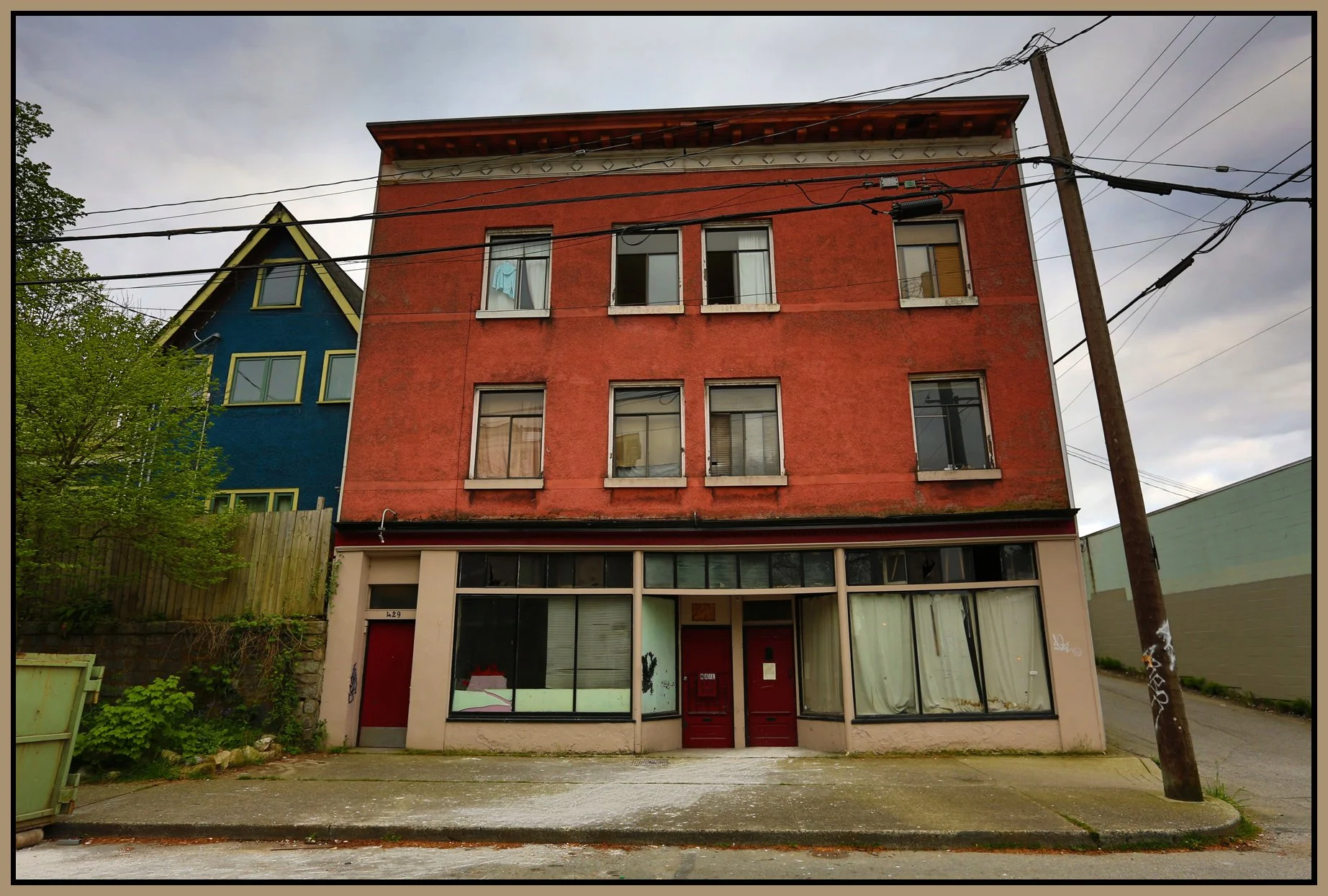 425 Campbell Strathcona_Apr 10_2016_HDR_K8787_4x6s.jpg