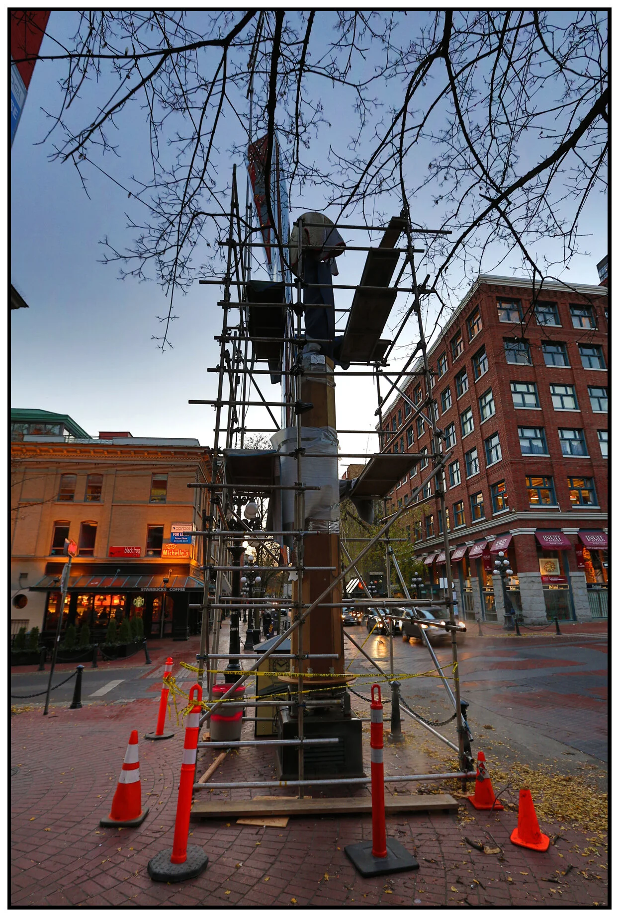 Gastown_Dec 2_2014_HDR_F8933_4x6s.jpg