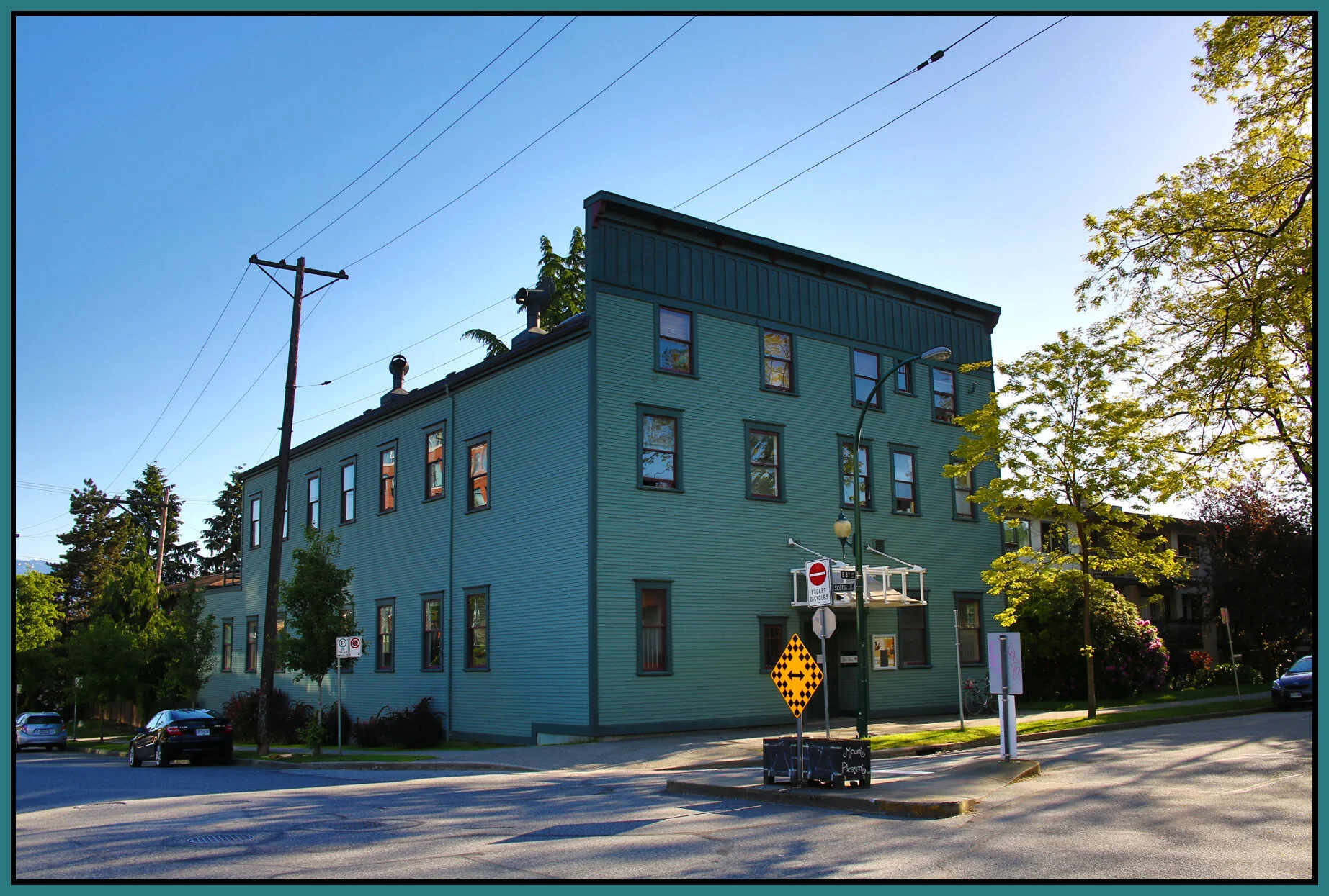 2300 Scotia St_May 28_2017_HDR_L5078_4x6s.jpg