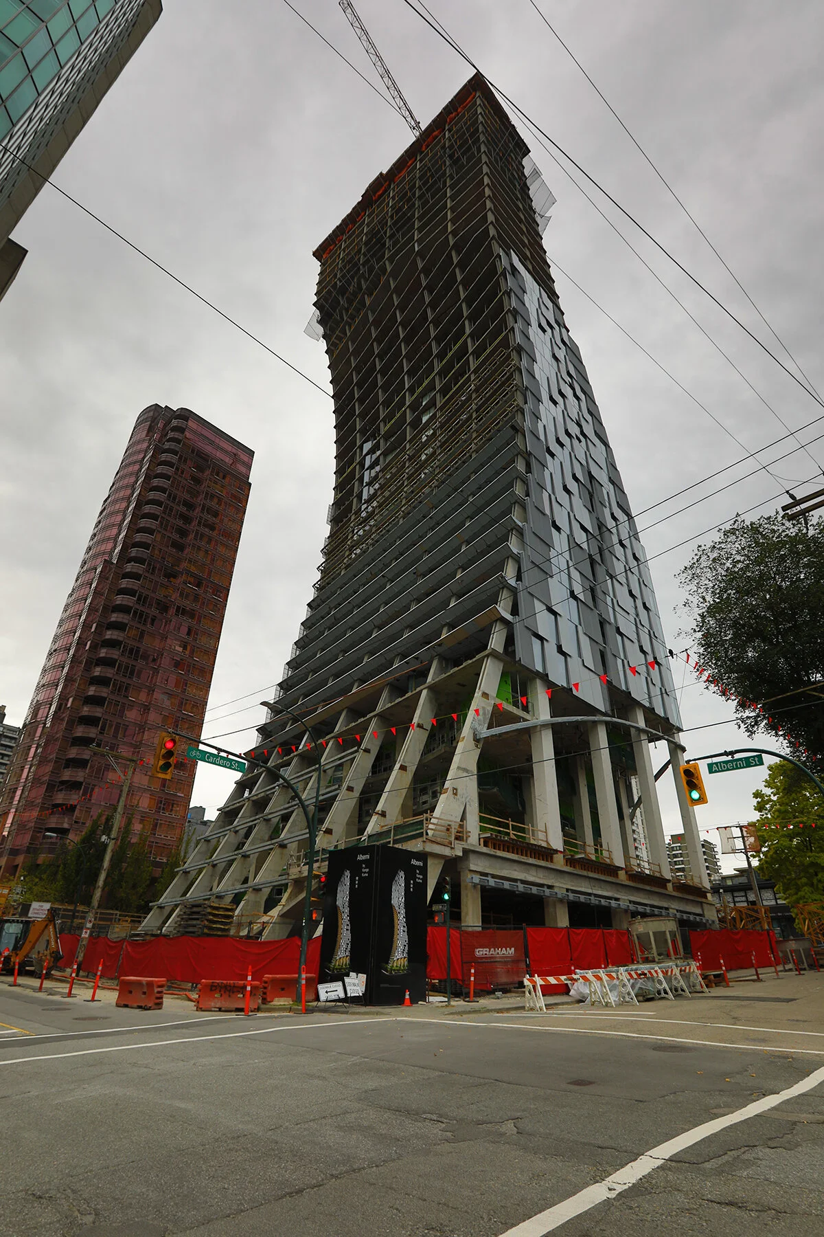 1568 Alberni St Const_Sep 4_2021_HDR_5A1526_4x6.jpg