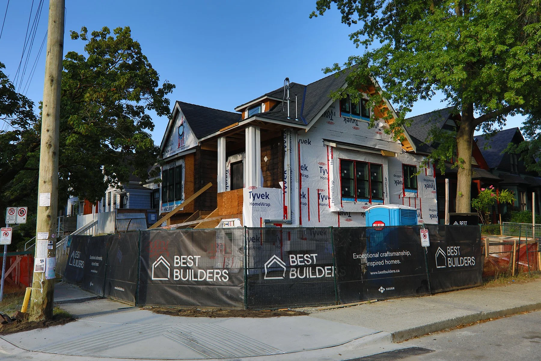 703 Heatley St Const_Jul 30_2023_HDR_5C3167_4x6.jpg