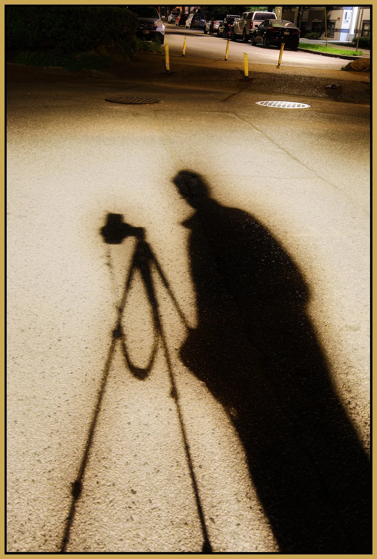 Victor's Shadow_May 11_2024_HDR_5E5130_peSoftblur_4x6s.jpg