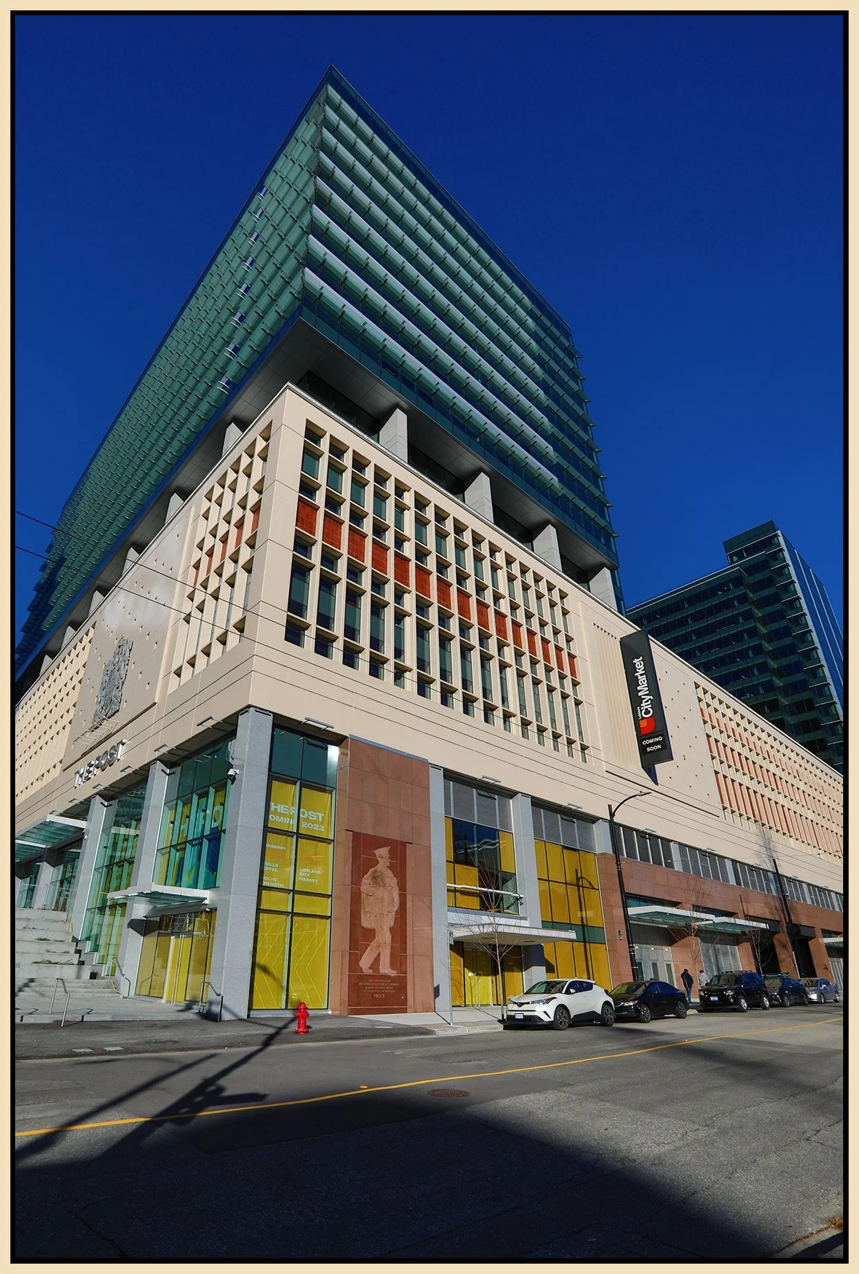 The Post Amazon Const_Nov 24_2023_HDR_5E0589_4x6s.jpg