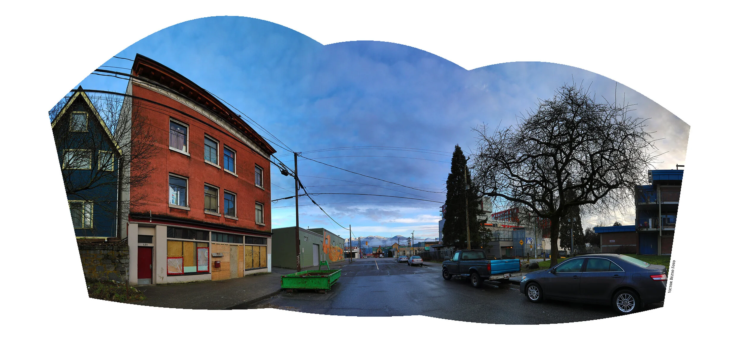 425 Campbell Strathcona_Mar 3_2018_HDR_Pan_C8994_4x9.jpg