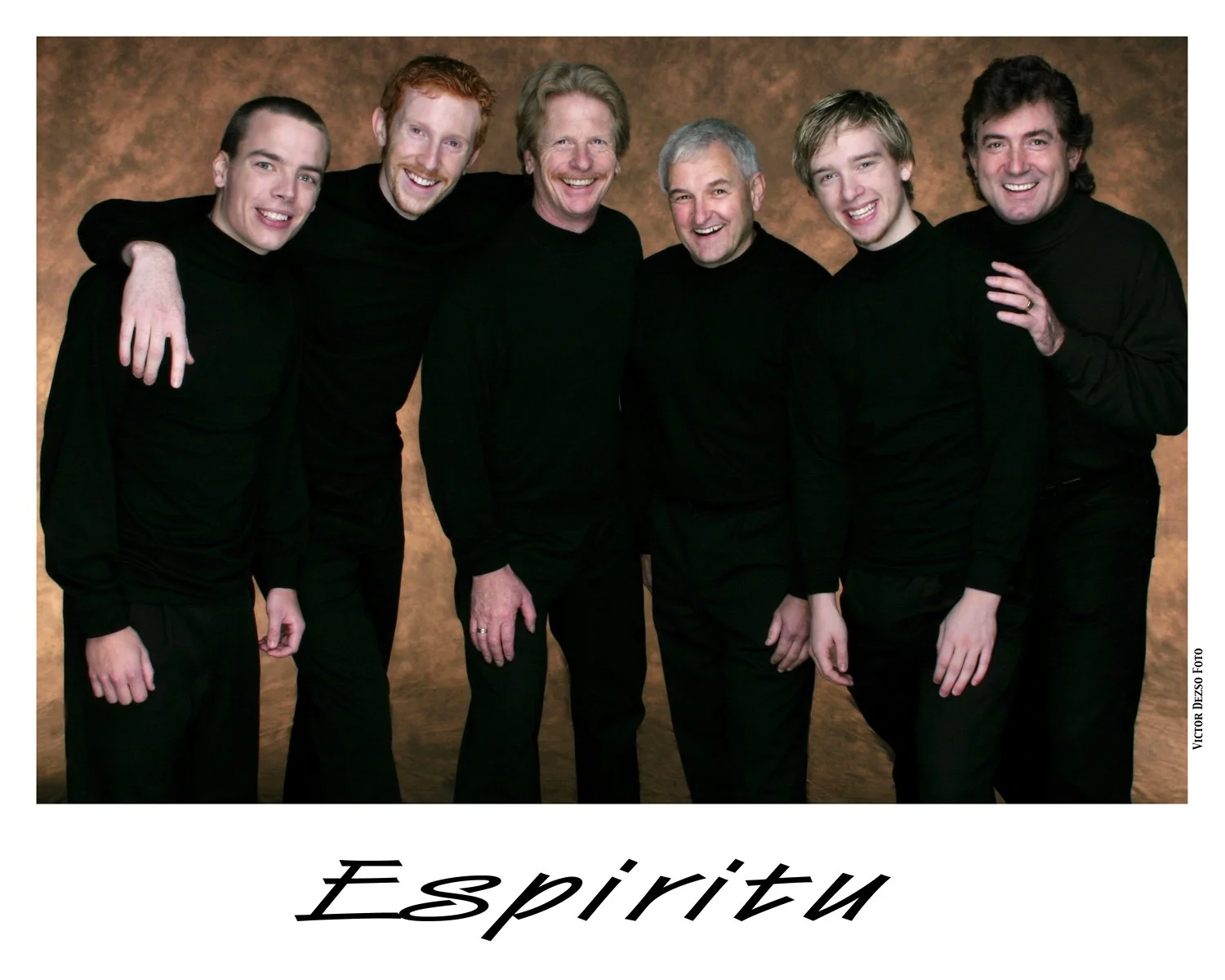 Espiritu_0924_2_4x5.jpg