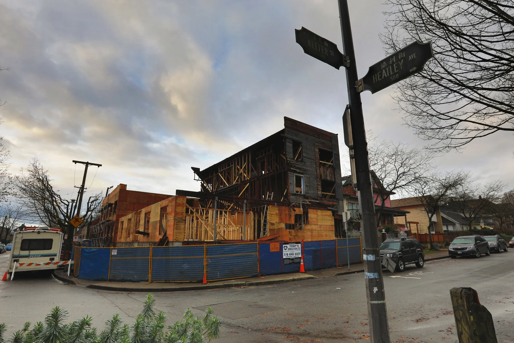 609 Heatley Const Vancouver_Nov 27_2016_HDR_A0099_4x6.jpg