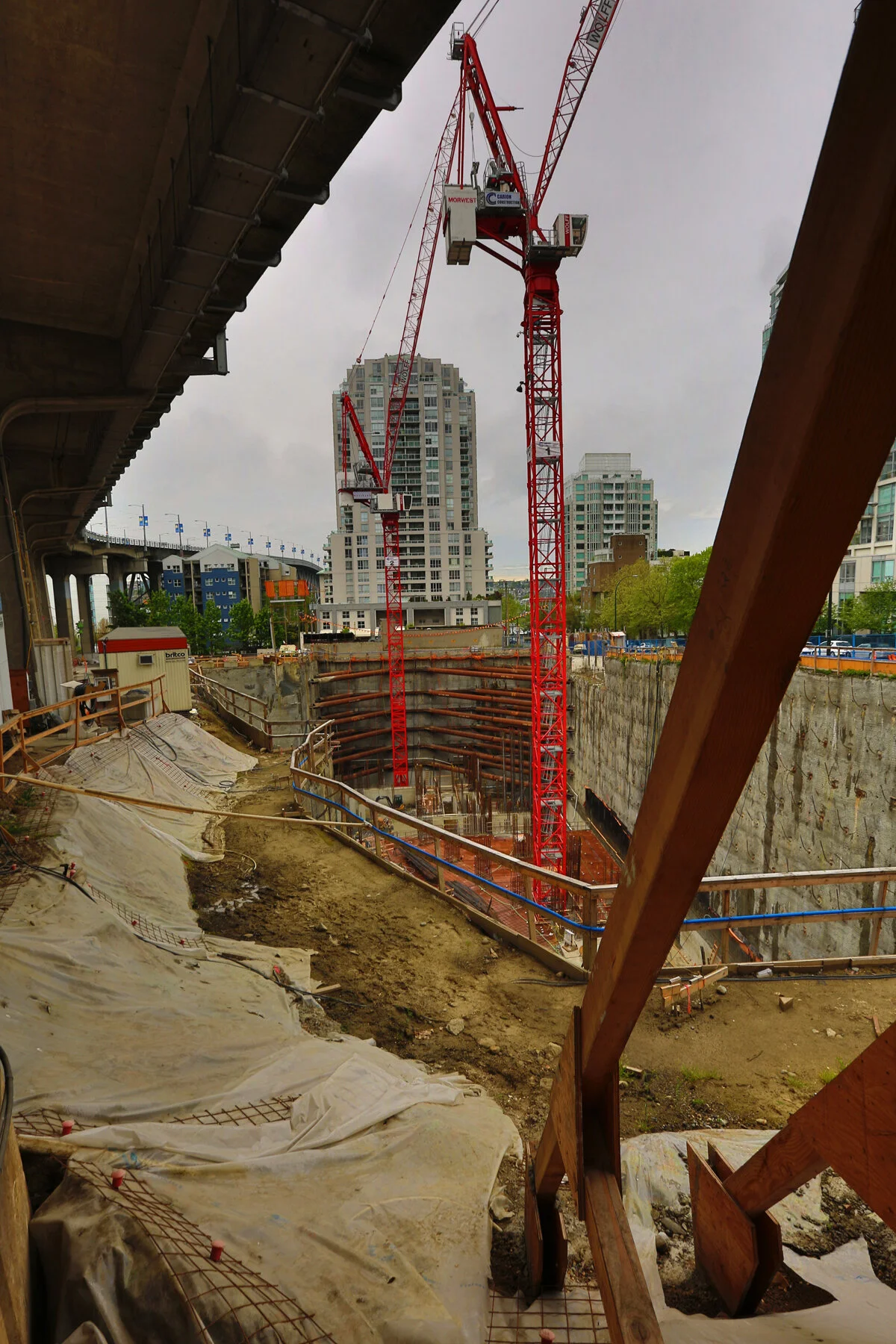 Vancouver House Const_Apr 23_2016_HDR_K4647_4x6.jpg