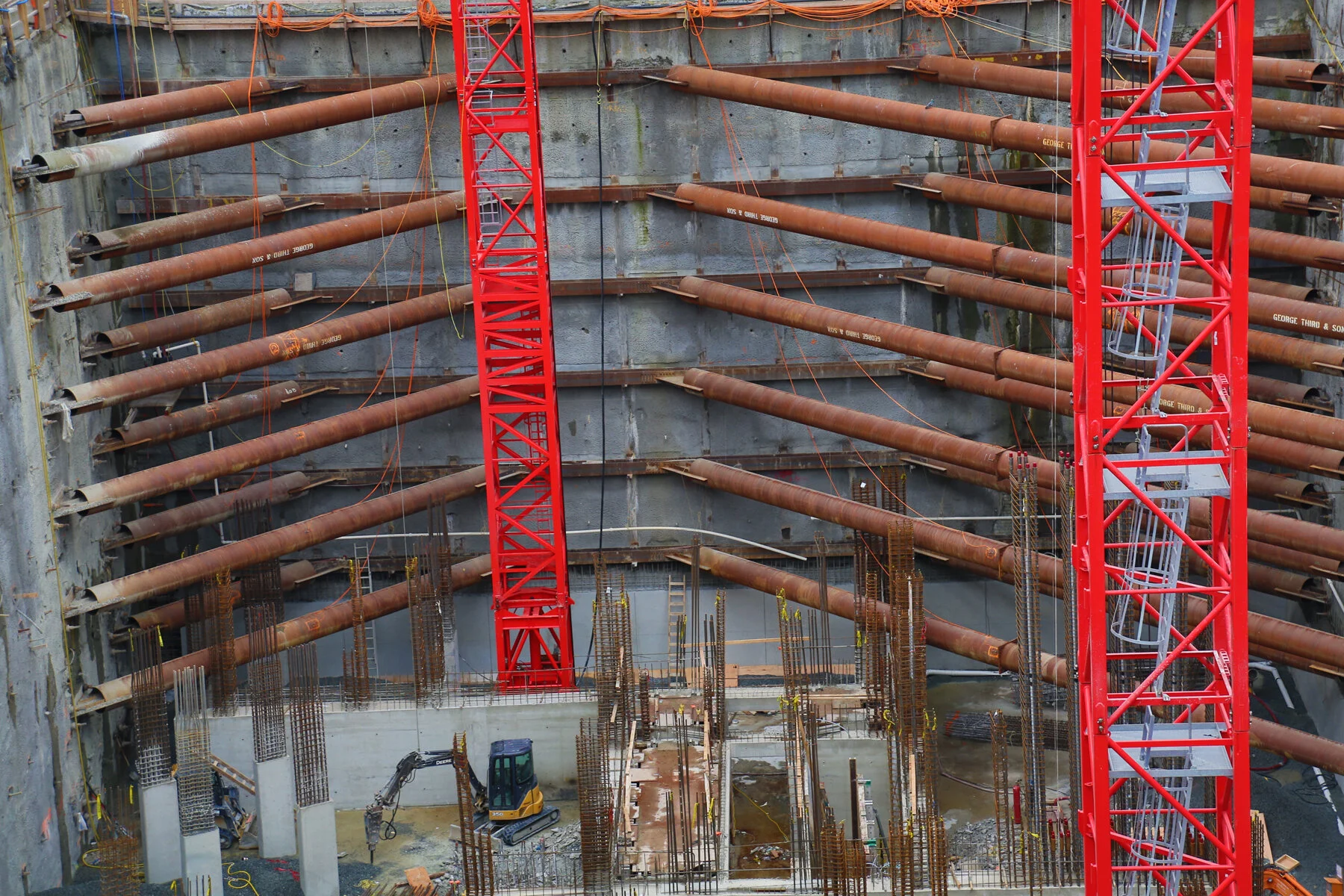 Vancouver House Const_Apr 23_2016_HDR_K4699_4x6.jpg