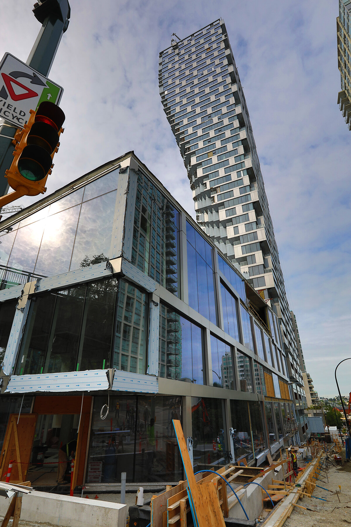 Vancouver House Const_Jul 31_2019_HDR_E2703_4x6.jpg