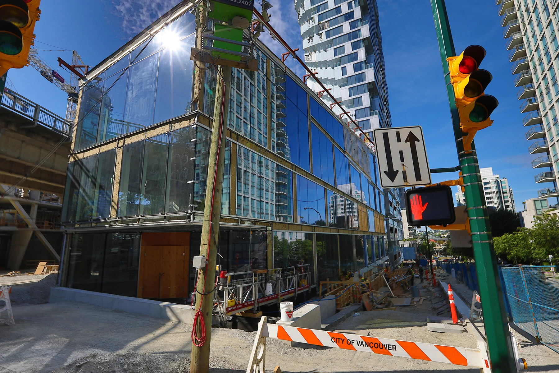 Vancouver House Const_Jun 17_2019_HDR_E1900_4x6.jpg