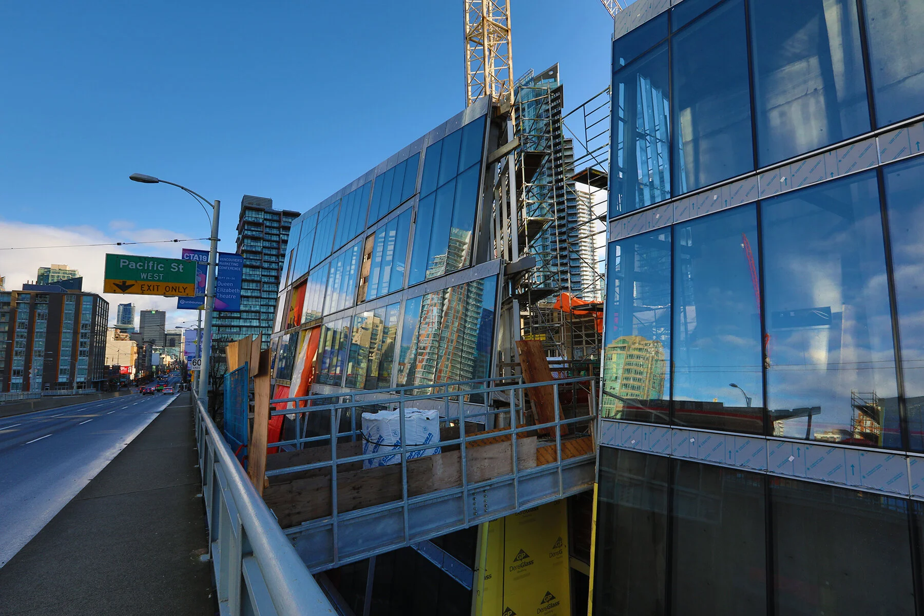 685 Pacific St Const_Jan 1_2020_HDR_F1607_4x6.jpg