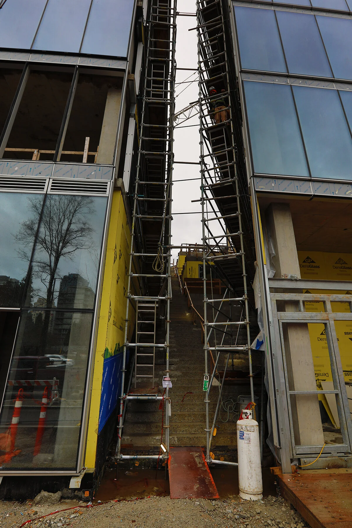 685 Pacific St Const_Jan 21_2020_HDR_F3753_4x6.jpg