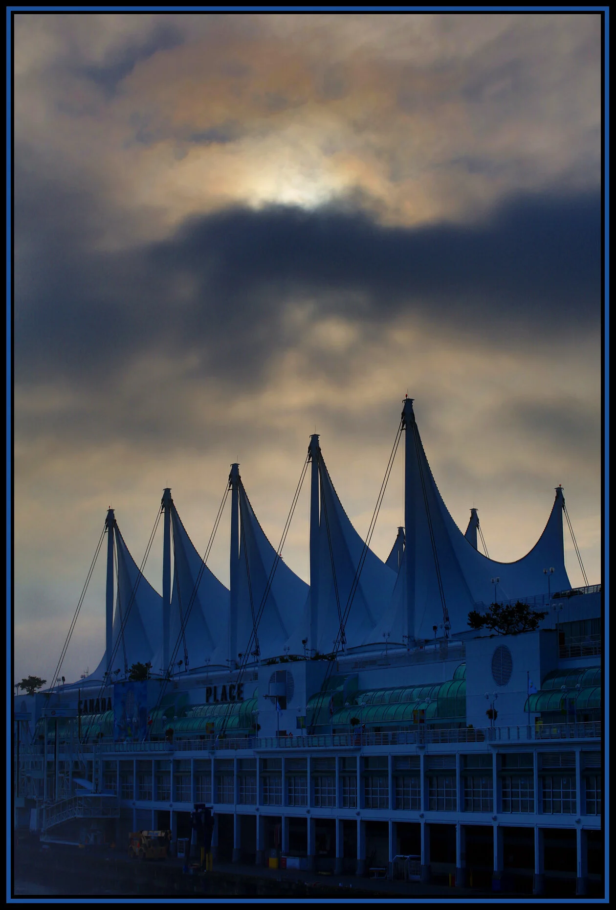 The Sails_Aug 14_2014_HDR_F0588_4x6s.jpg