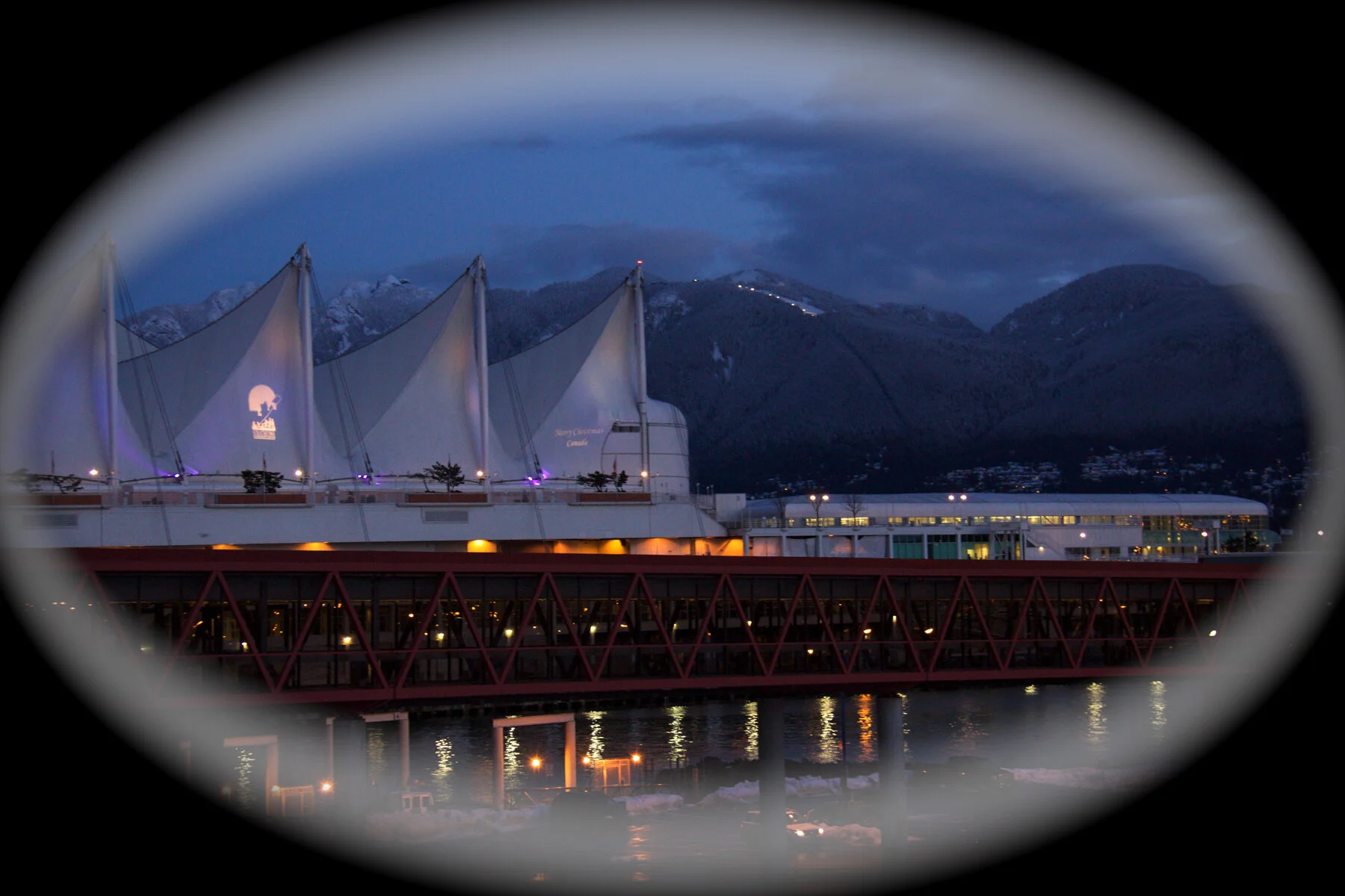 The Sails_Jan 2 2009_7239e_4x6.jpg