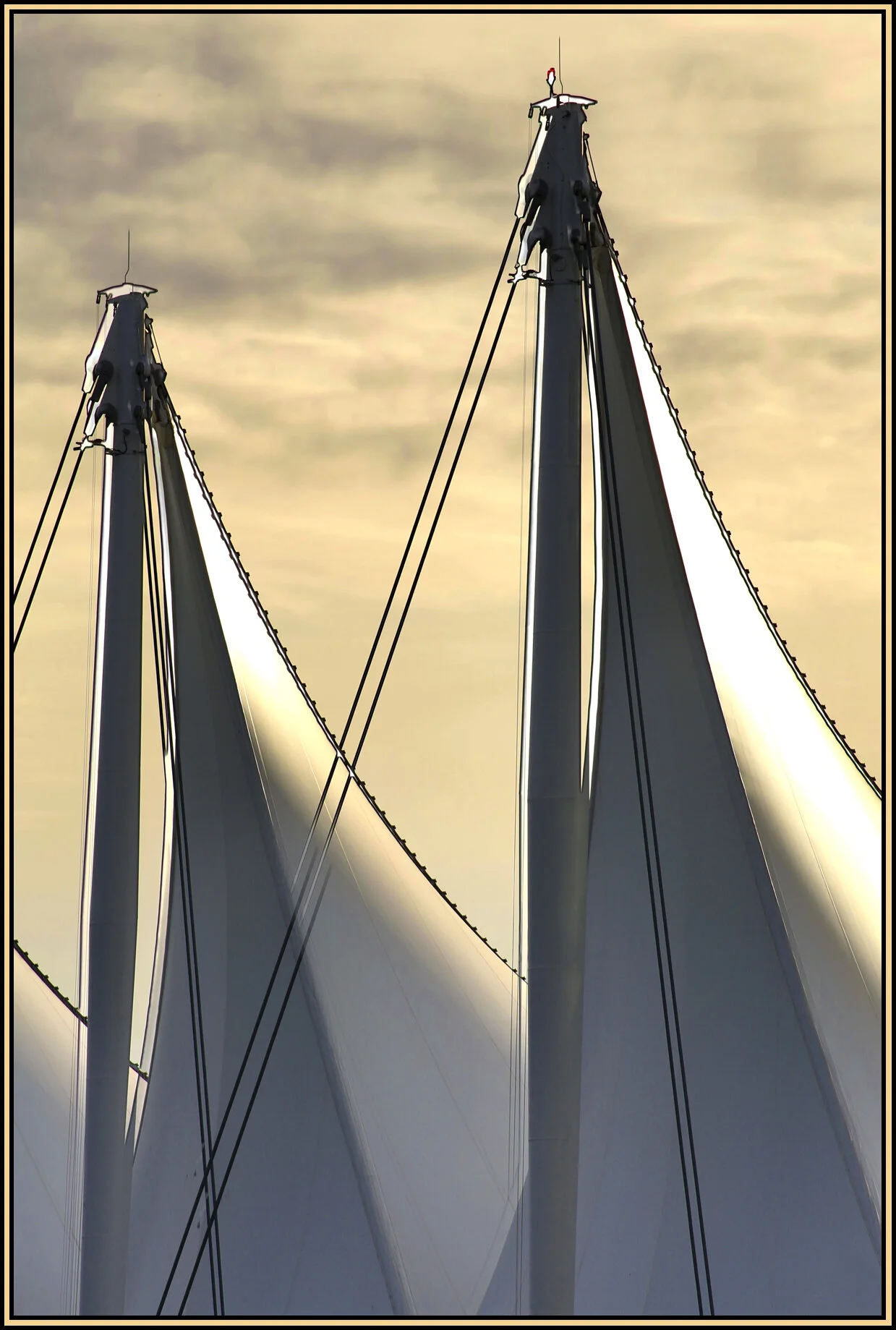 The Sails_Mar 26_2013_HDR_A8620_4x6s.jpg