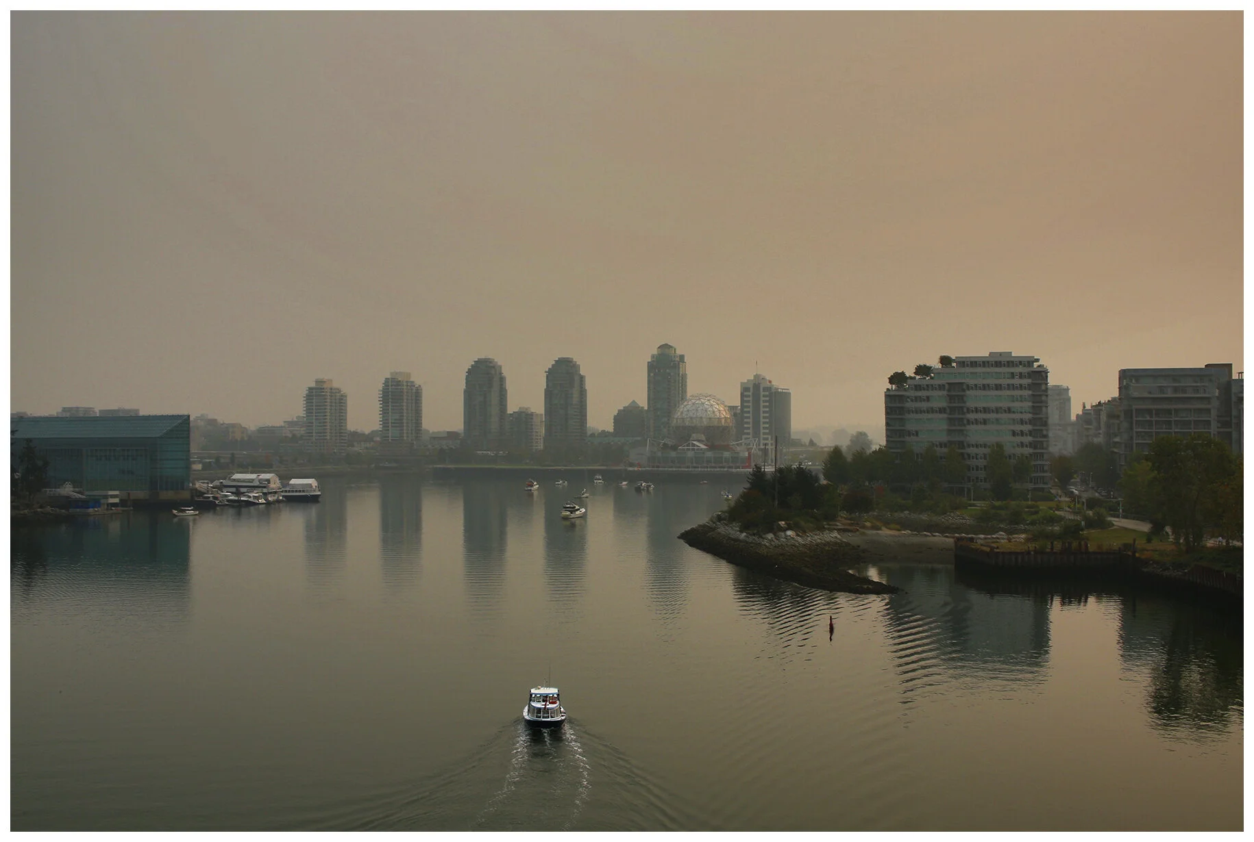 Cambie Bg LkgE Smokie_Sep 17_2020_HDR_3B2629_4x6s.jpg