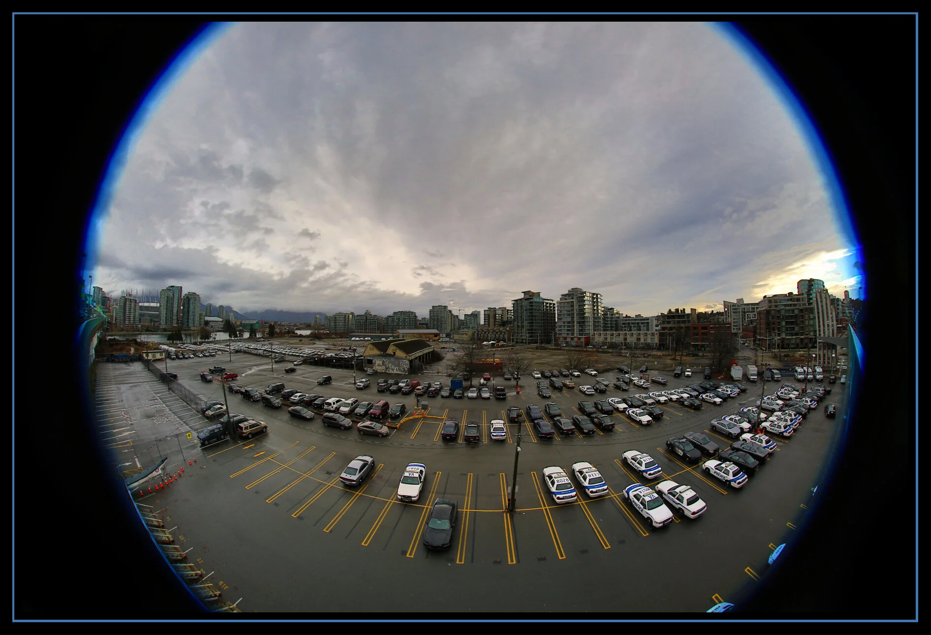 Cambie Bg LkgE_Jan 18_2015_HDR_F7215_4x6s.jpg