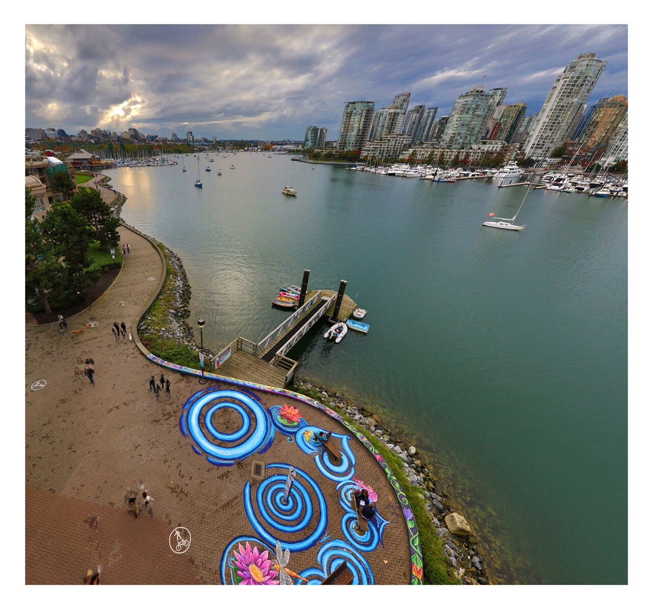Cambie Bg LkgNW_Oct 18_2014_HDR_Pan_F6817_4x4s.jpg