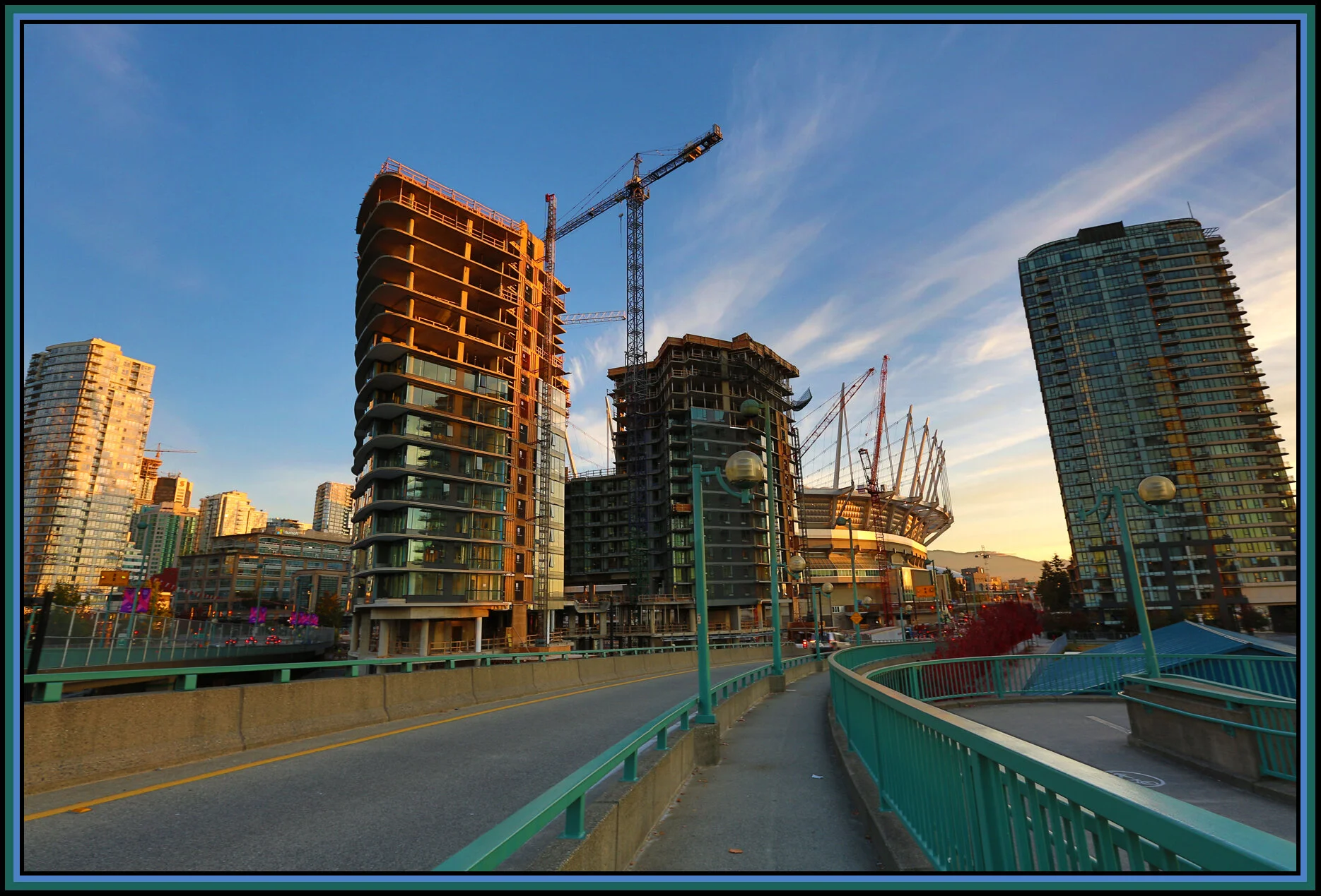 Casino_Cambie Bg LkgN_Oct 5_2015_HDR_H2791_4x6s.jpg