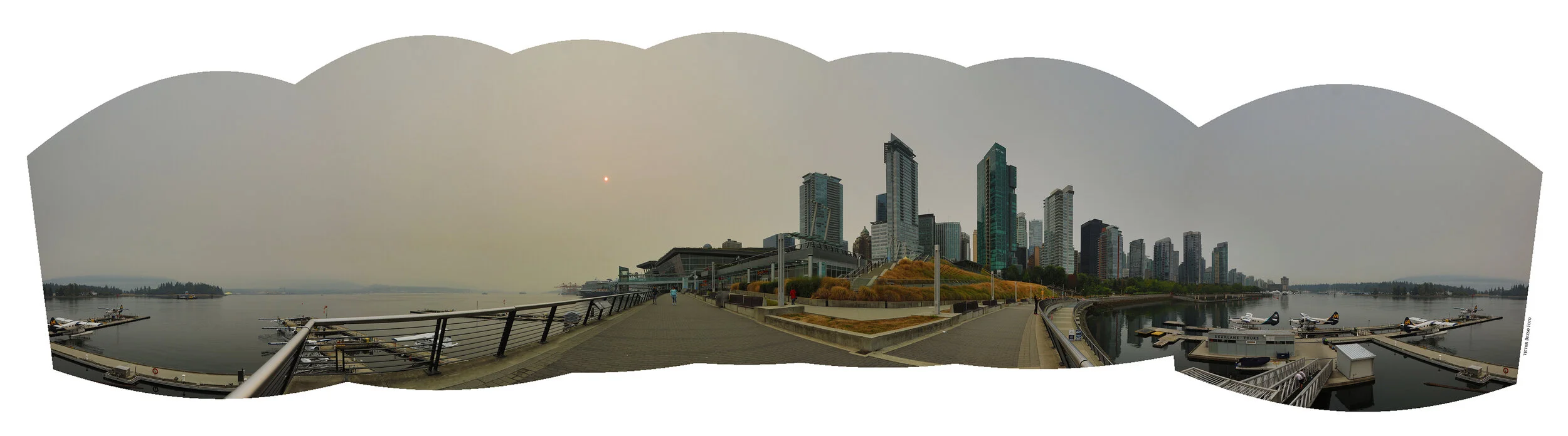 Coal Harbour 360_Aug 19_2018_HDR_Pan_D3710_4x14s.jpg